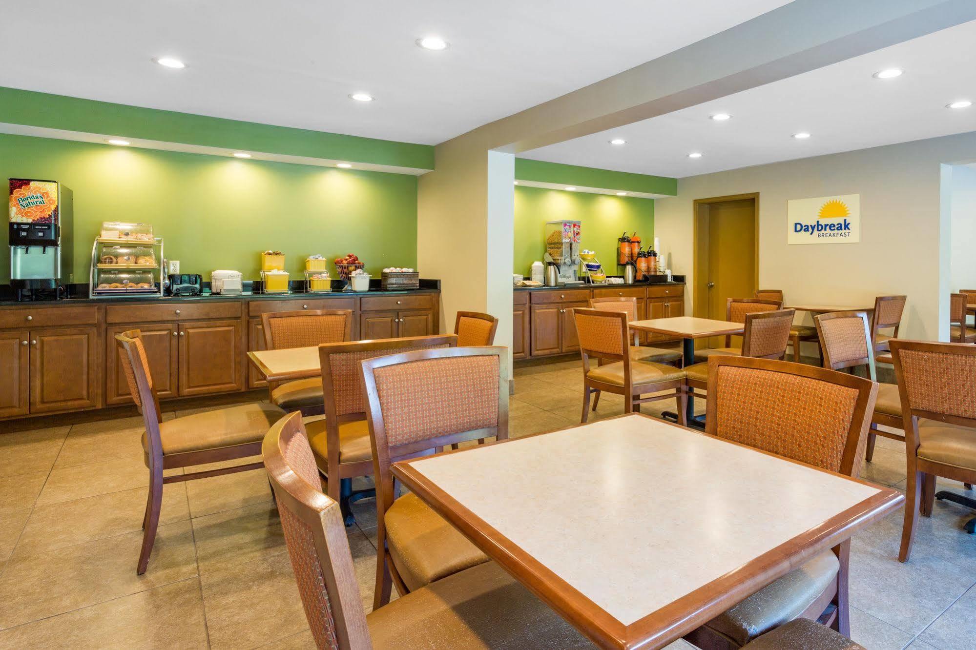 Days Inn By Wyndham Λέξινγκτον Εξωτερικό φωτογραφία